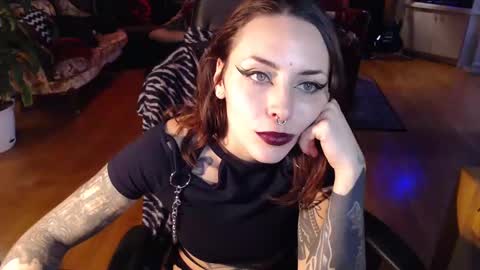 Hezra online show from 02.08.25