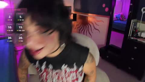 Violet online show from 05.26.26