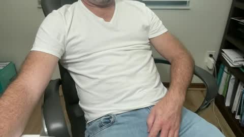 Snapshot of gqimage chatting on 06.29.26 GQImage online show from 06.29.26