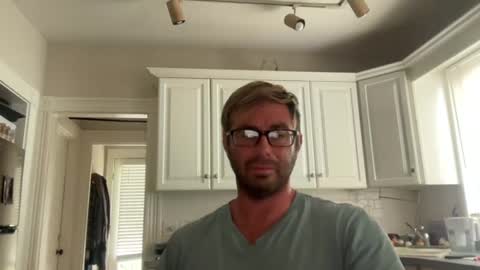Snapshot of gr33nvap chatting on 07.15.26 Cuddleguy online show from 07.15.26