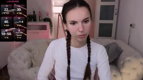 grace_autumn_mood online show from 10.17.25