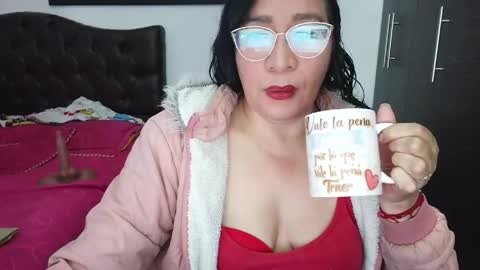 Snapshot of grace_mature_milf chatting on 06.07.26 grace_mature_milf online show from 06.07.26