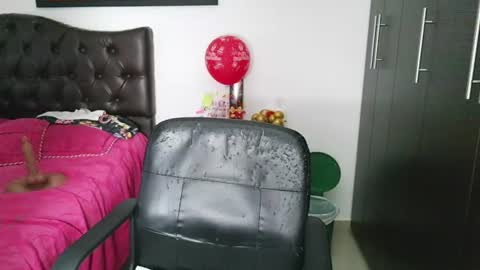 Snapshot of grace_mature_milf chatting on 06.11.26 grace_mature_milf online show from 06.11.26