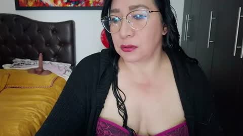 Snapshot of grace_mature_milf chatting on 07.07.26 grace_mature_milf online show from 07.07.26