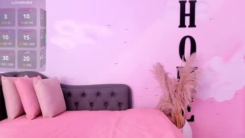 Grace online show from 11.30.25