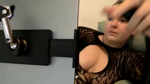 Grace Loves online show from 09.11.25