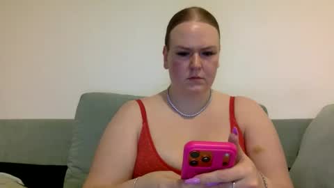 Grace Loves online show from 01.05.26