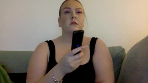 Snapshot of graceloves69 chatting on 02.14.26 Grace Loves online show from 02.14.26