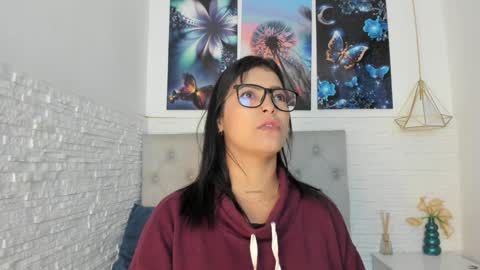 Gracey Milf online show from 01.04.25