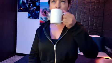 Gracey Milf online show from 11.05.25