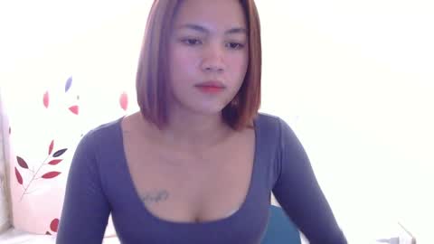 Snapshot of gracia_belle chatting on 05.17.26 belle online show from 05.17.26