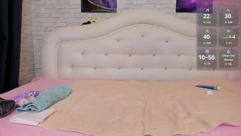Snapshot of graciejane25 chatting on 05.19.26 graciejane25 online show from 05.19.26