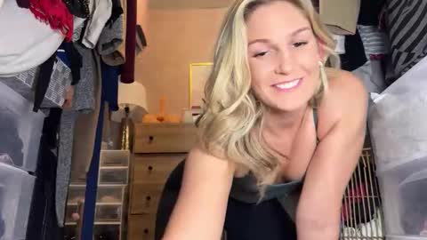Gracie Mae online show from 01.28.25