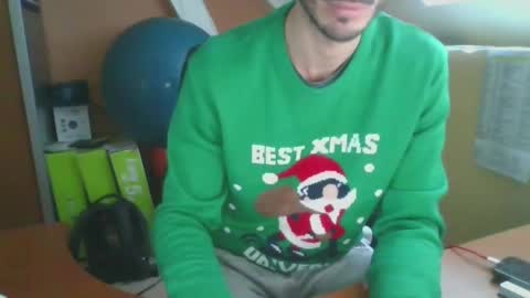 Snapshot of grandbi chatting on 12.23.24 grandbi online show from 12.23.24