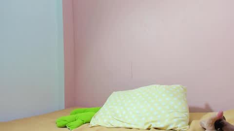 Mi Name is violeta  online show from 12.31.24