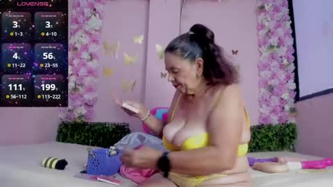 Mi Name is violeta  online show from 05.16.26