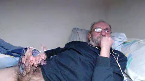 Snapshot of grandpa_mark chatting on 02.28.25 Mark online show from 02.28.25