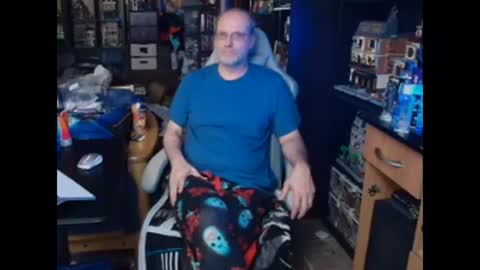 Christopher online show from 04.11.26