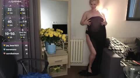 Snapshot of gray_swann chatting on 02.18.25 Ray online show from 02.18.25