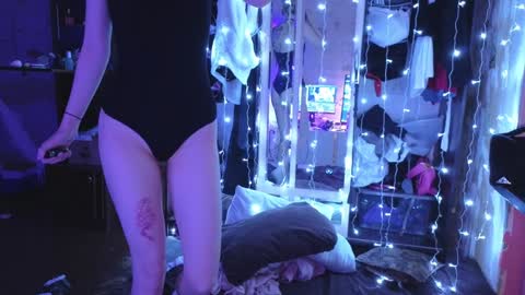 graylovescookies online show from 12.30.24