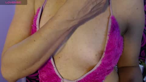 Isabella online show from 02.24.25