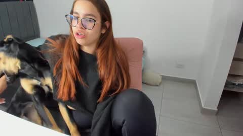 GreciaRuiz online show from 09.14.25