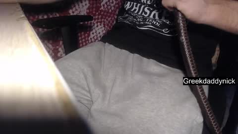 Snapshot of greekdaddynickofficial chatting on 11.04.25 greekdaddynickofficial online show from 11.04.25