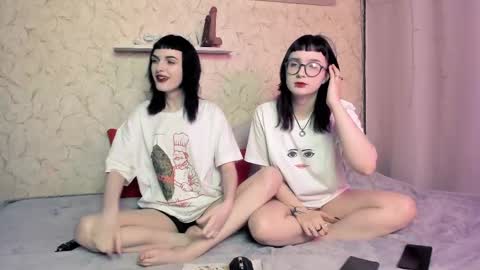 Snapshot of green_tea666 chatting on 03.04.25 Lilith online show from 03.04.25