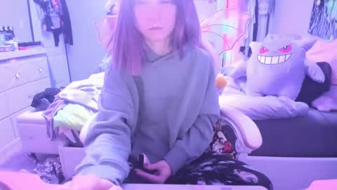 GreenEyedLovexo online show from 12.21.24