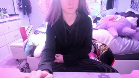 GreenEyedLovexo online show from 12.23.24