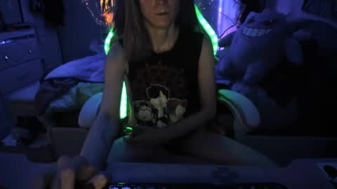 GreenEyedLovexo online show from 01.12.25