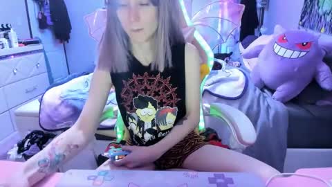 GreenEyedLovexo online show from 01.17.25