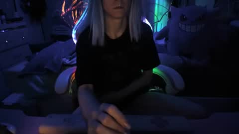 GreenEyedLovexo online show from 02.04.25