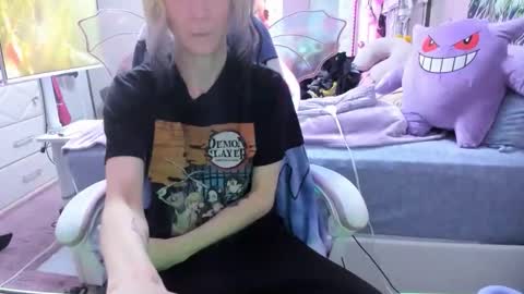 GreenEyedLovexo online show from 12.21.25