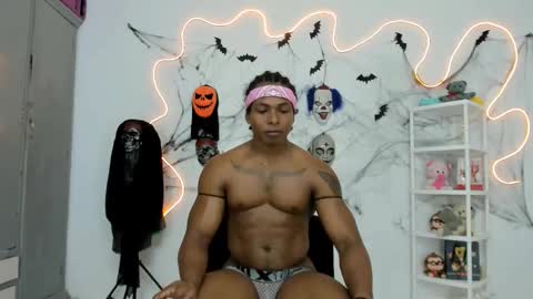 Snapshot of gregoriiandmax chatting on 10.13.25 Gregori online show from 10.13.25