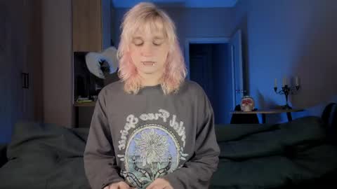 Greg-independent model online show from 03.31.26