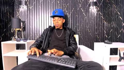 GregorySforza online show from 10.21.25