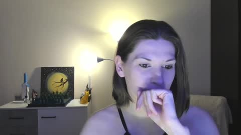 Greta online show from 12.21.24