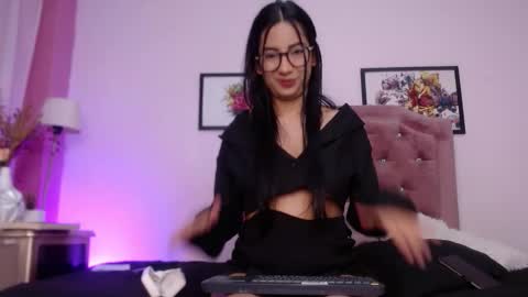 Snapshot of gretel_streit chatting on 02.12.26 Gretel online show from 02.12.26