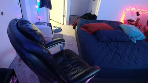 NickVegas online show from 10.05.25