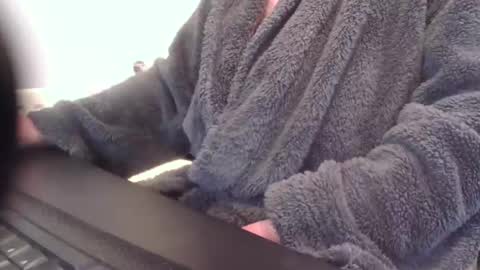 Snapshot of greyfox_6000 chatting on 02.19.25 greyfox_6000 online show from 02.19.25