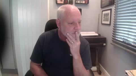 Snapshot of greyfox_6000 chatting on 03.10.25 greyfox_6000 online show from 03.10.25