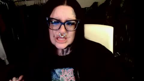 Snapshot of grindhouseho chatting on 07.03.26 Grindhouse online show from 07.03.26