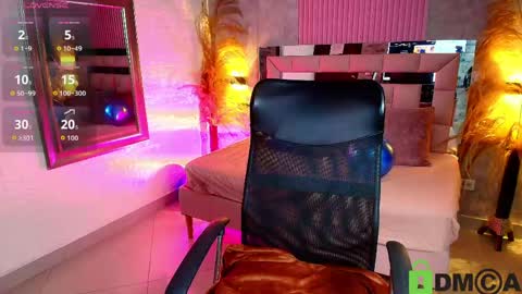    online show from 04.15.26