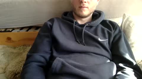 gruendamien online show from 04.22.26