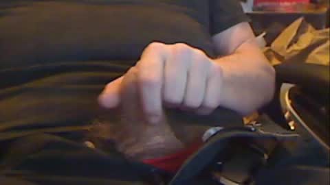 Snapshot of gruhahn chatting on 12.03.24 DankMess online show from 12.03.24
