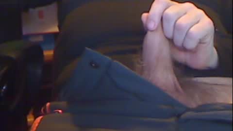 Snapshot of gruhahn chatting on 12.21.24 DankMess online show from 12.21.24
