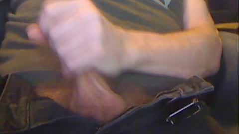 Snapshot of gruhahn chatting on 01.21.25 DankMess online show from 01.21.25