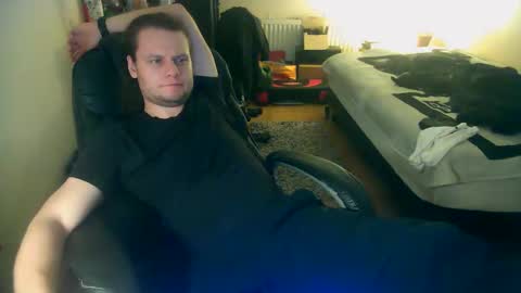 Gizzy online show from 12.18.25