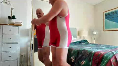 gstring_aussie_phil online show from 07.14.26